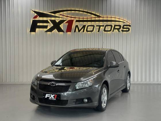 CHEVROLET CRUZE 1.8 LT 16V FLEX 4P MANUAL CHEVROLET CRUZE 1.8 LT 16V FLEX 4P MANUAL